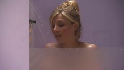 Polacco video porno gay italiani amatoriali Skinny Maja in bikini arancione